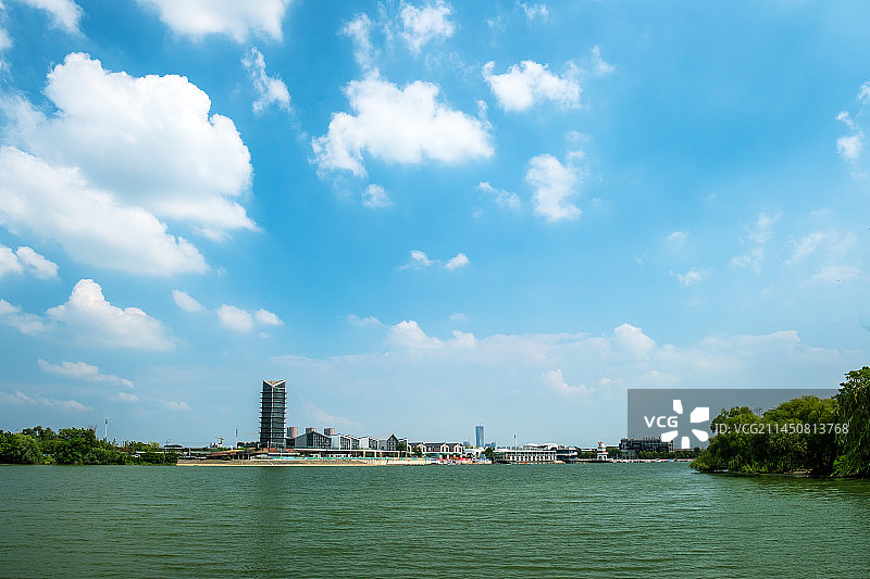 夏天扬州生态科技新城七河八岛扬州深潜大运河赛艇中心图片素材