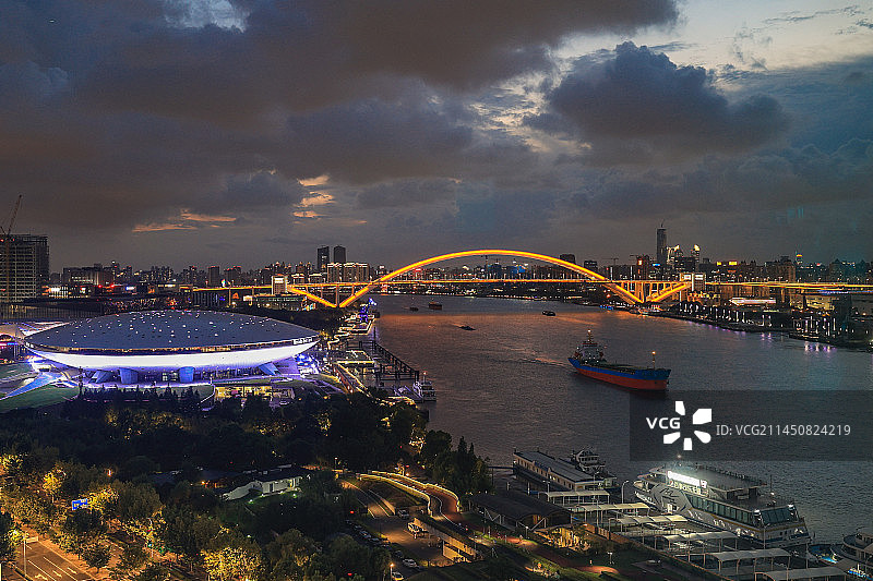 卢浦大桥与飞碟图片素材