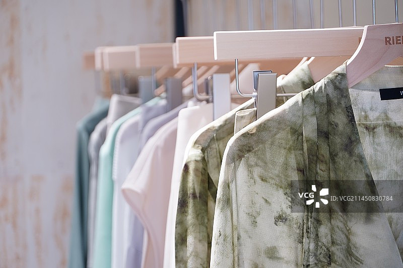 服装陈列图片素材