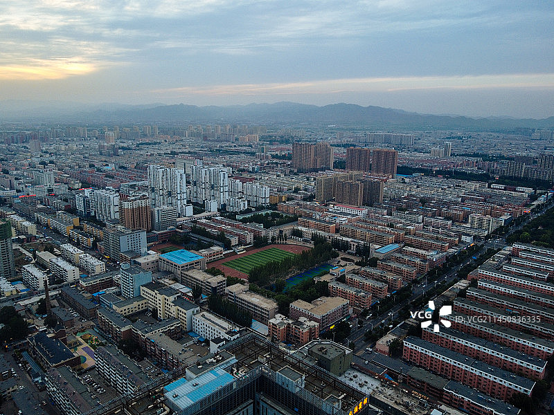 包头 阿尔丁广场 茂业天地 银河广场 钢铁大街 昆都仑区图片素材