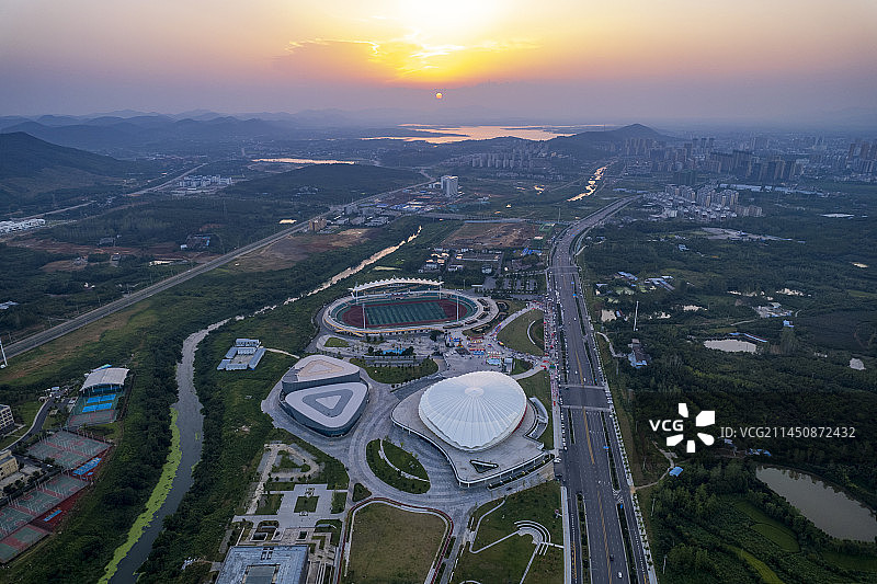 京山市国际网球中心晚霞图片素材