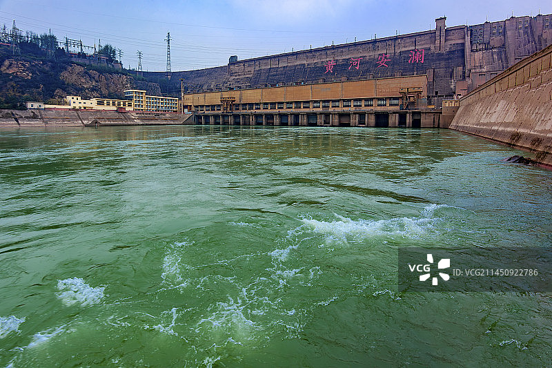 黄河三门峡大坝,万里黄河第一坝图片素材