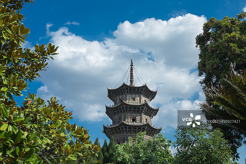 泉州开元寺东西塔麒麟壁弘一法师图片素材