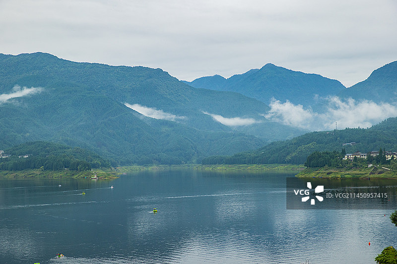 雅女湖图片素材