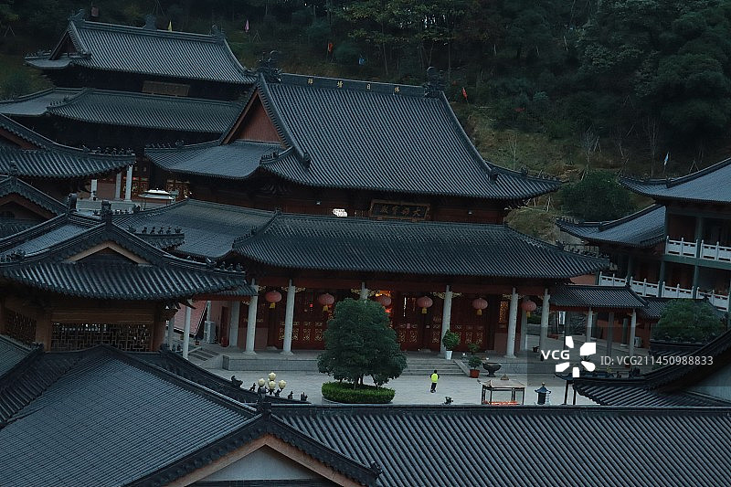 福建福州镜台山、烟霞阁、天王寺、金光禅寺、山脚下署前路街景以及俯拍视角下的宁德市区景观图片素材