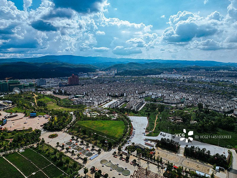 楚雄 市民广场 龙江公园 体育馆 博物馆 楚雄师范 十月太阳历文化园 彝人古镇图片素材