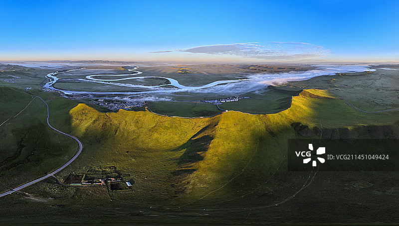 巨龙晨曦图片素材