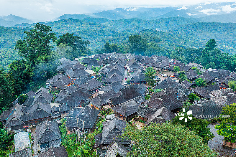 云南省普洱市澜沧县景迈山翁基布朗族古寨图片素材