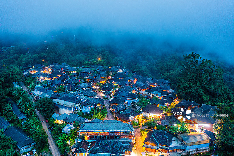 云南省普洱市澜沧县景迈山翁基布朗族古寨图片素材