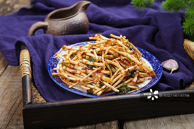 口感独特的凉拌鱼腥草图片素材