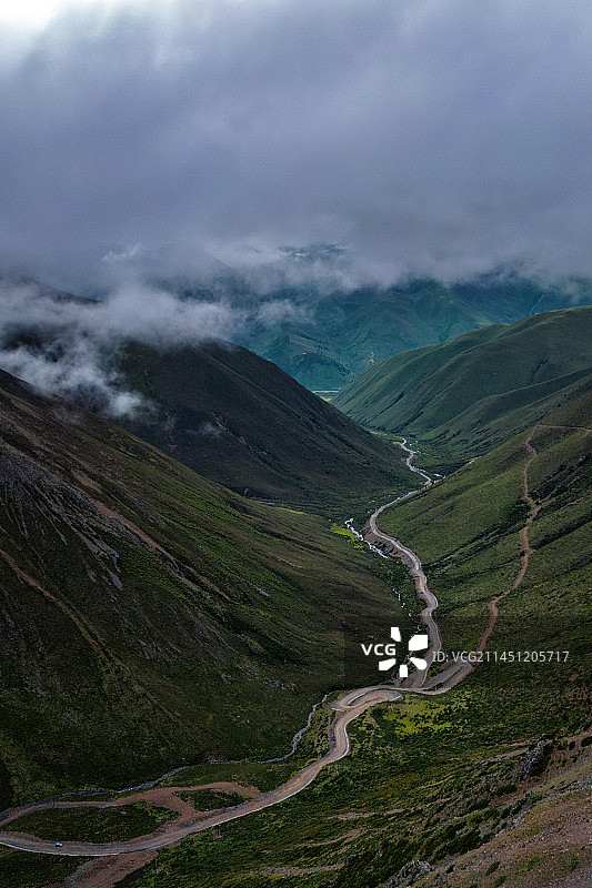 子梅垭口图片素材