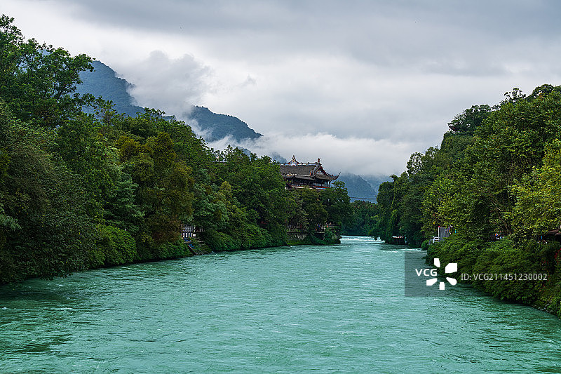烟雨宝瓶口图片素材
