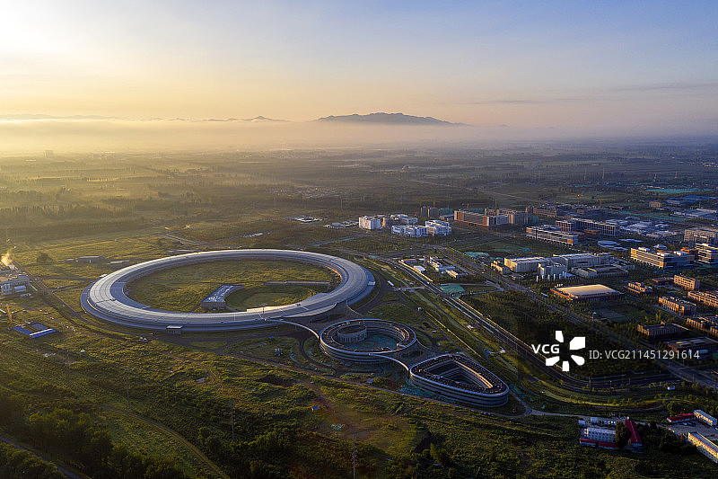 北京 怀柔科学城建设工地 大光源图片素材