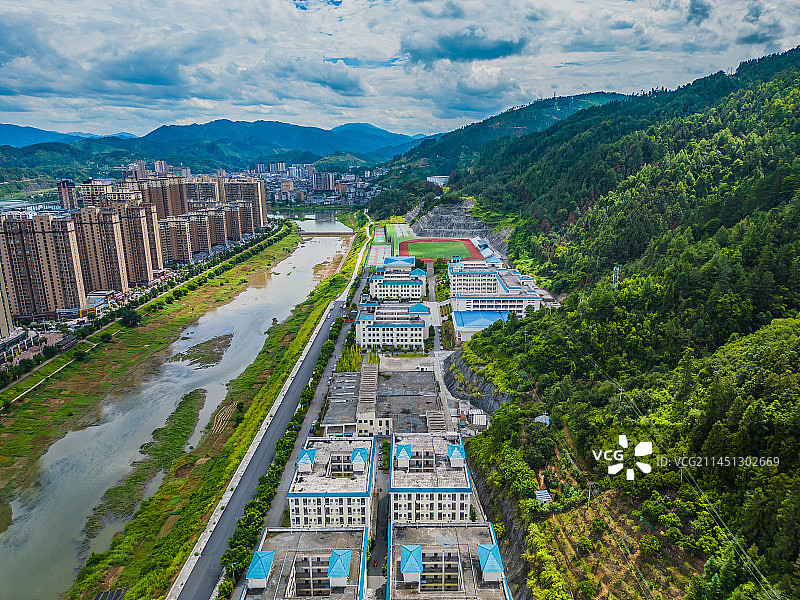贵州榕江县航拍榕江第三高级中学图片素材