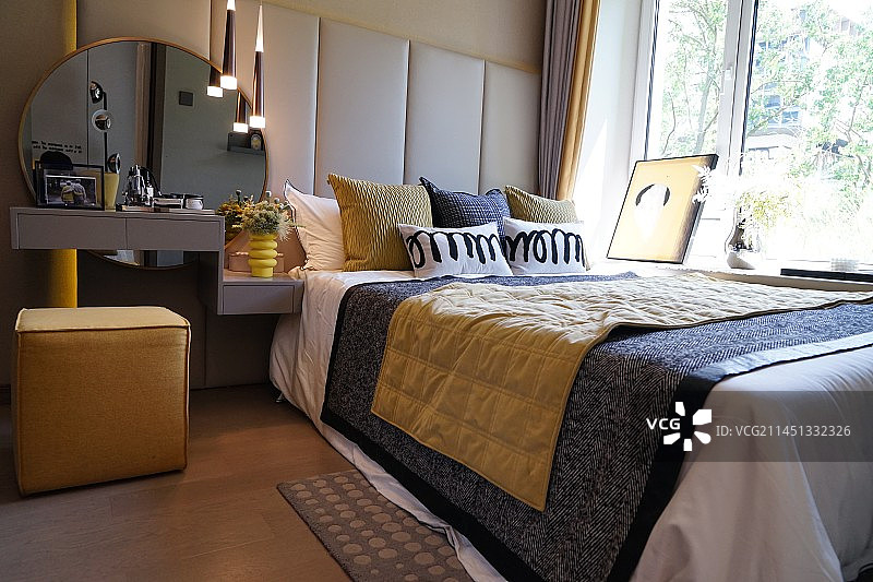 精装修的卧室图片素材