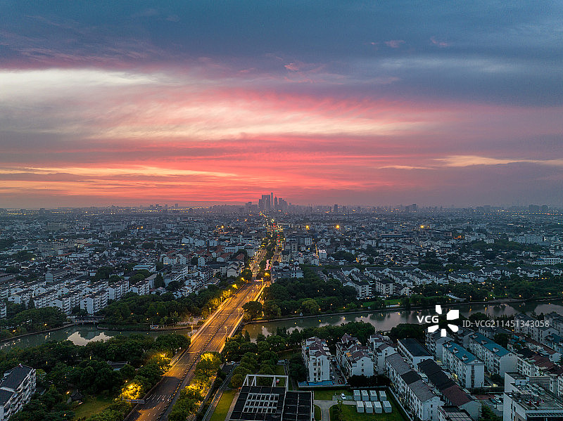 苏州姑苏区中轴线日出清晨航拍风景图片素材