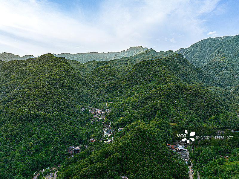 泰安古镇 青城后山景区 都江堰市泰安乡 坐落在山谷中的古老乡村 味江河畔的古寨图片素材