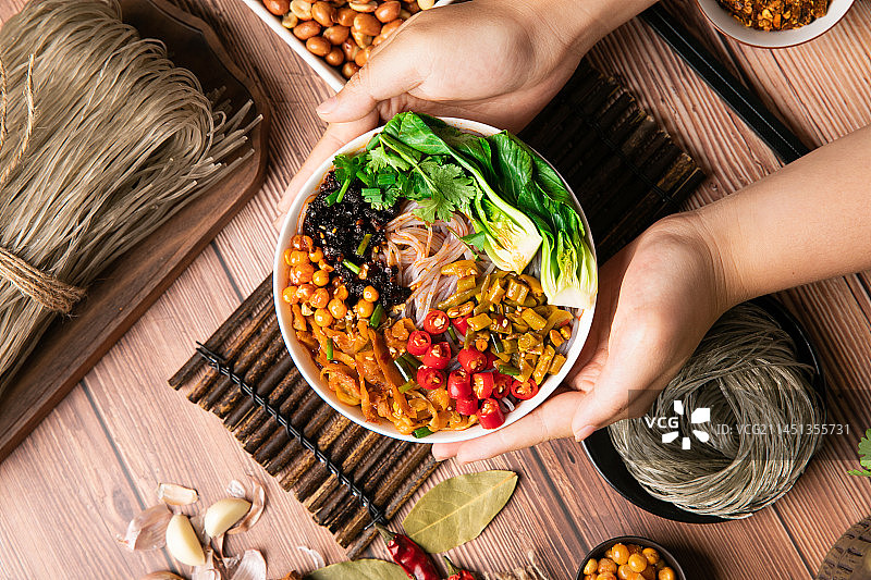 酸辣粉图片素材