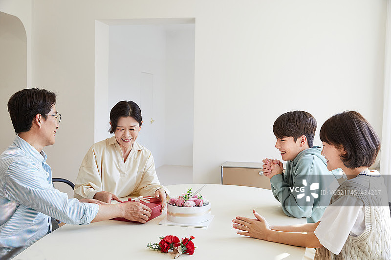 家庭，家庭月，父母节，感恩图片素材