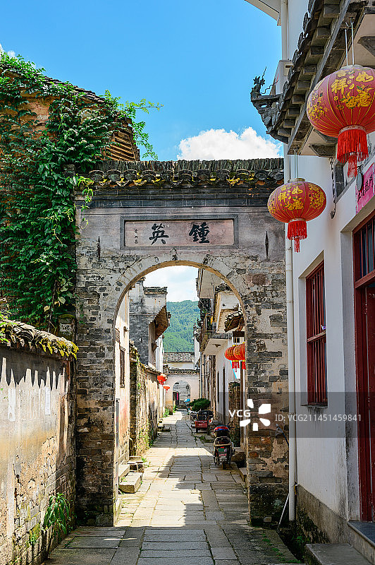 安徽皖南徽派古村落呈坎风光图片素材