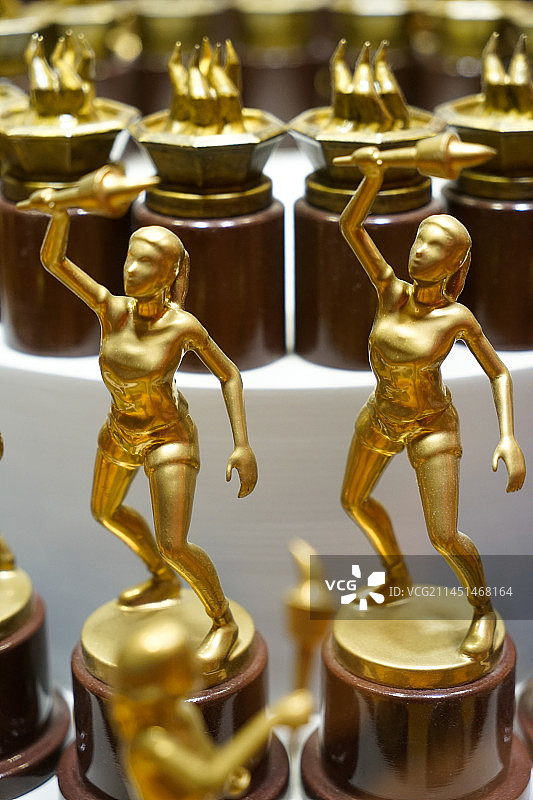新加坡国家博物馆展品：火炬少女奖杯图片素材