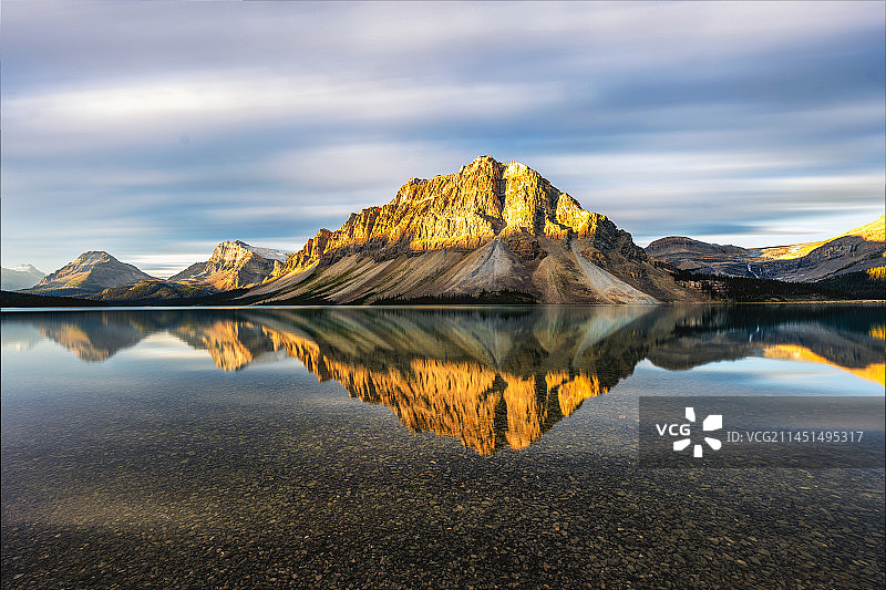 加拿大弓湖日出-Bow lake sunrise,Canada图片素材