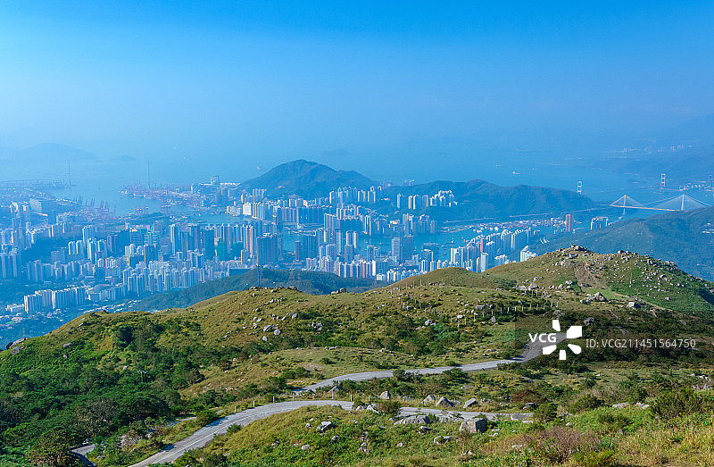 香港大帽山郊野公园自然风光与城市景观图片素材