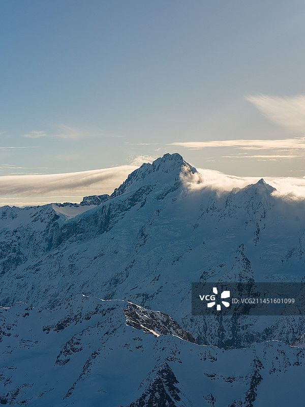 航拍新西兰库克山雪山冰川图片素材