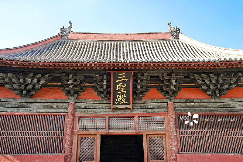山西大同古城善化寺三圣殿图片素材