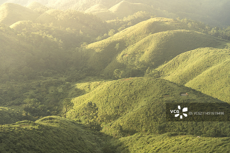 茂名信宜大喊地山脊线植被景观图片素材