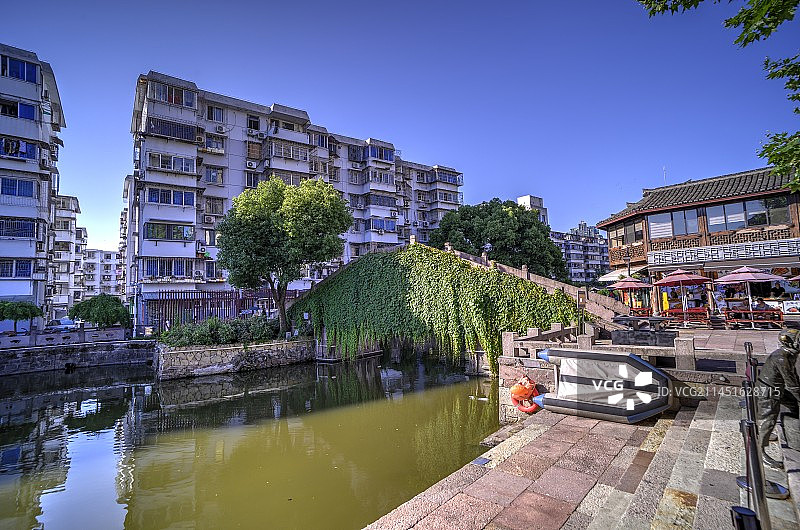 宁波南塘老街南塘河拱桥图片素材