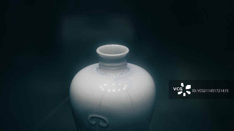 天青釉刻如意耳梅瓶（清代）图片素材