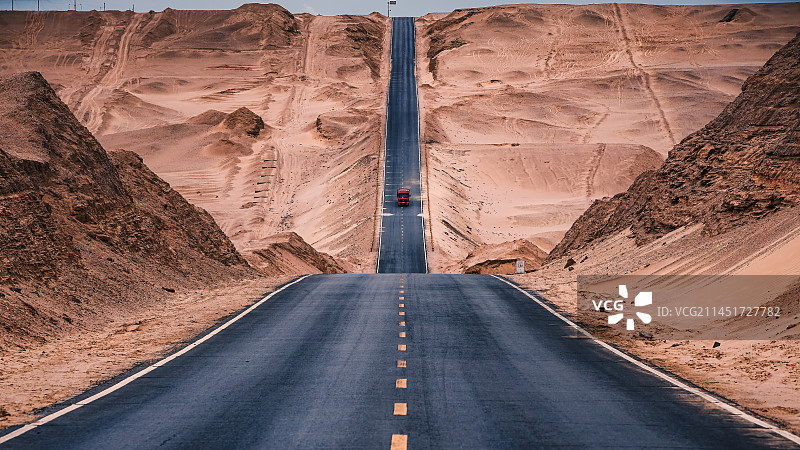 315U型公路图片素材