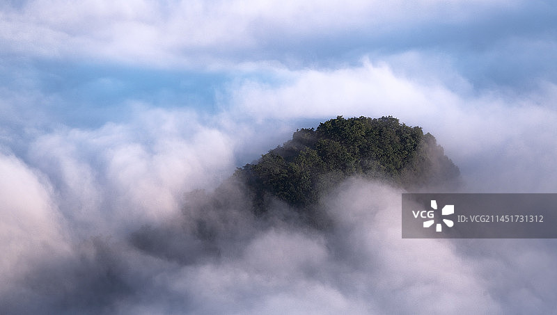 塔云山云海图片素材