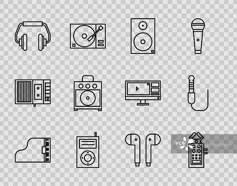 大钢琴、麦克风和立体声扬声器图片素材