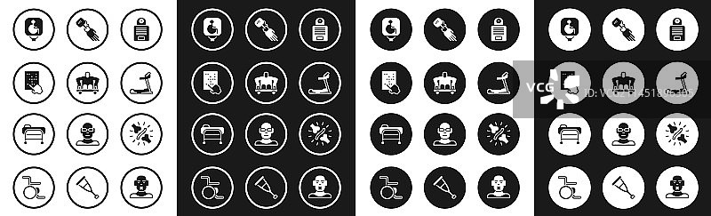 对讲机和坐在轮椅上的无腿男人图片素材