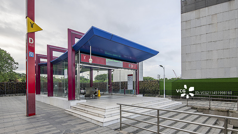 地铁车站入口图片素材