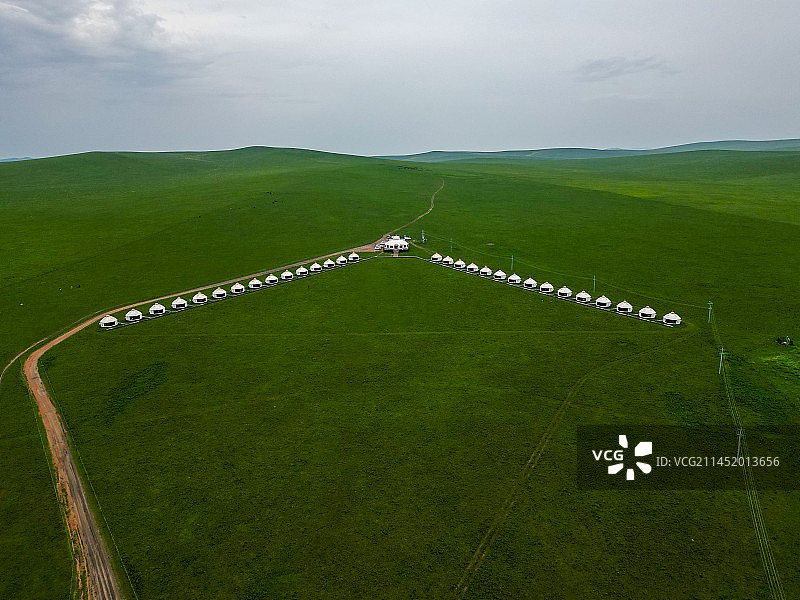 内蒙古呼伦贝尔大草原蒙古包图片素材