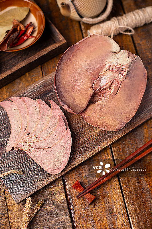 猪头肉、猪耳朵、猪肝图片素材