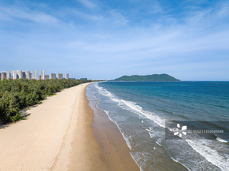 海南岛三亚陵水清水湾海边别墅区海景房图片素材