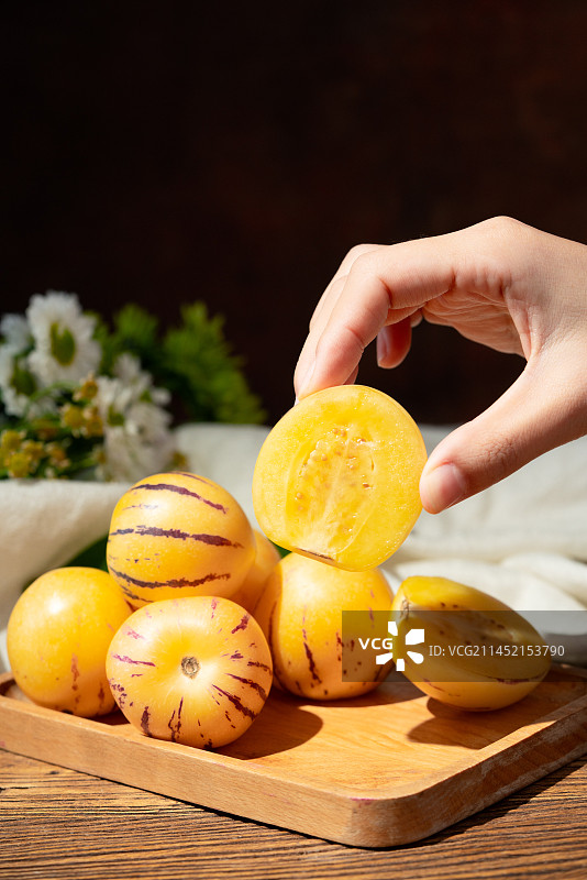 黄心人参果图片素材