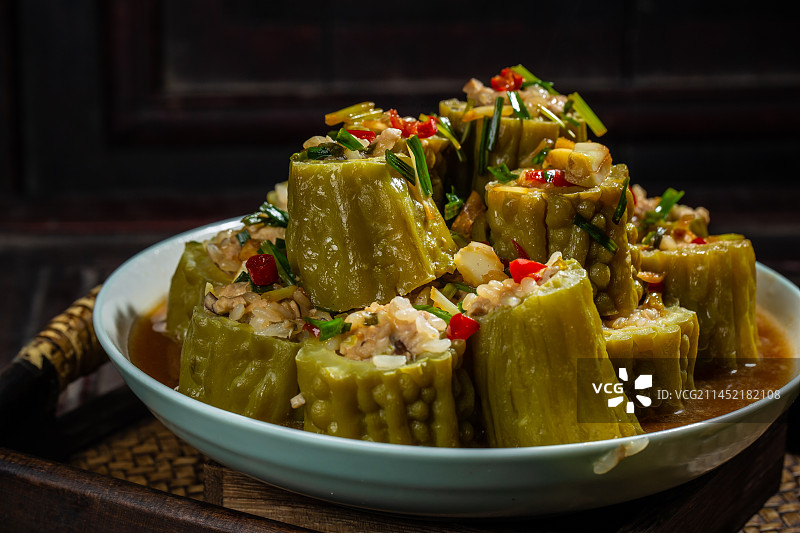 中式美食苦瓜酿图片素材