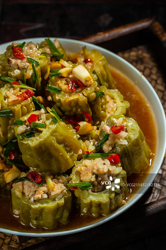 中式美食苦瓜酿图片素材