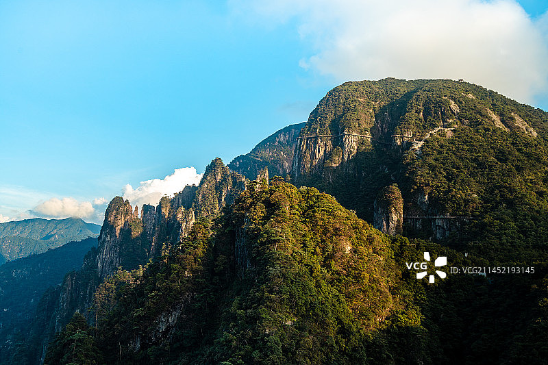 中国湖南省郴州市宜章县莽山五指峰景区图片素材