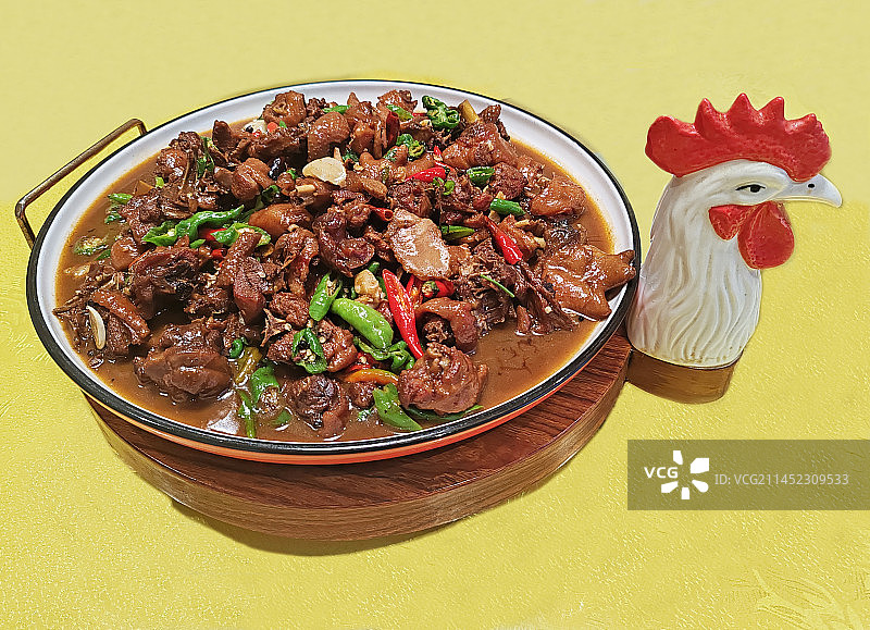 独具特色的鲁菜美食——枣庄辣子鸡图片素材
