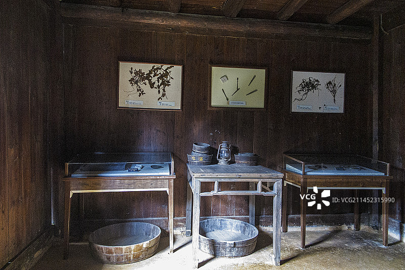 江西吉安小井红军医院旧址，解放军总医院革命传统教育基地，中国红军第四军医院旧址，烈士摸，死难烈士纪念图片素材