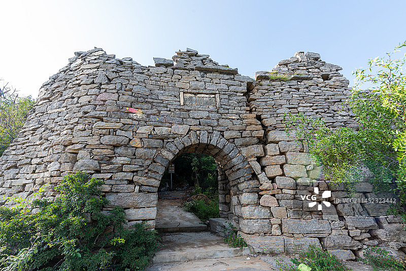 河南郑州荥阳环翠峪卧龙台图片素材