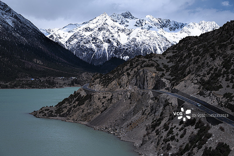 然乌湖图片素材