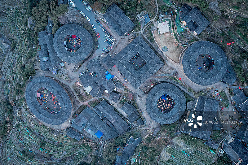 福建南靖田螺坑土楼四菜一汤图片素材