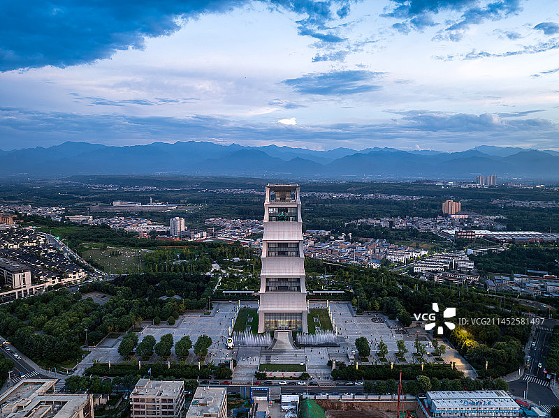 西安揽月阁城市地标建筑图片素材